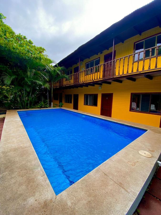 Rustic Beach Front Hotel ブラシリト エクステリア 写真