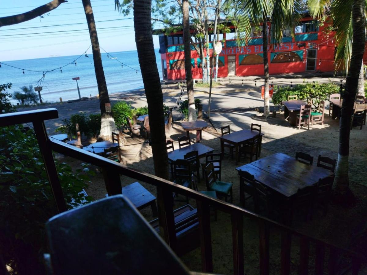 Rustic Beach Front Hotel ブラシリト エクステリア 写真
