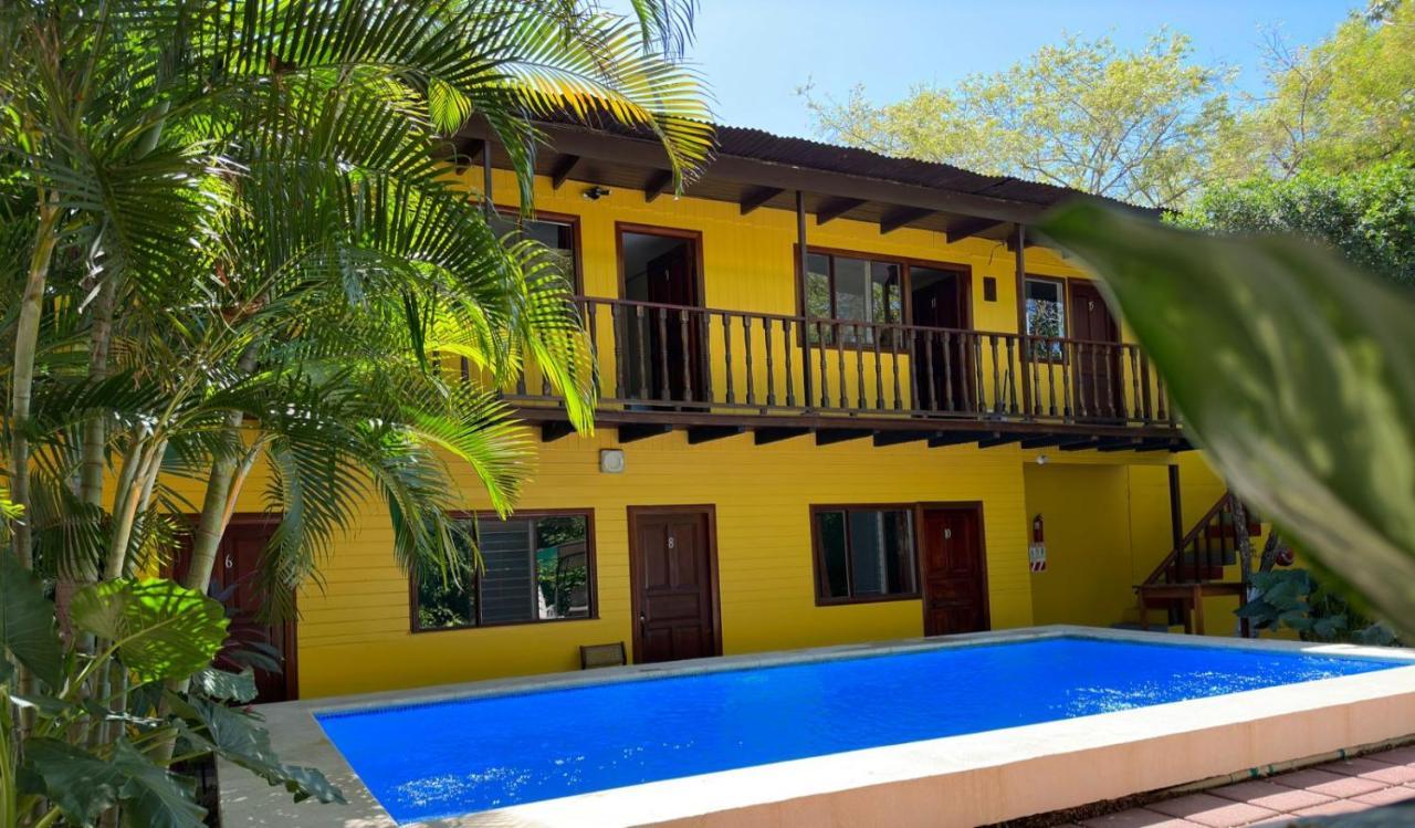 Rustic Beach Front Hotel ブラシリト エクステリア 写真