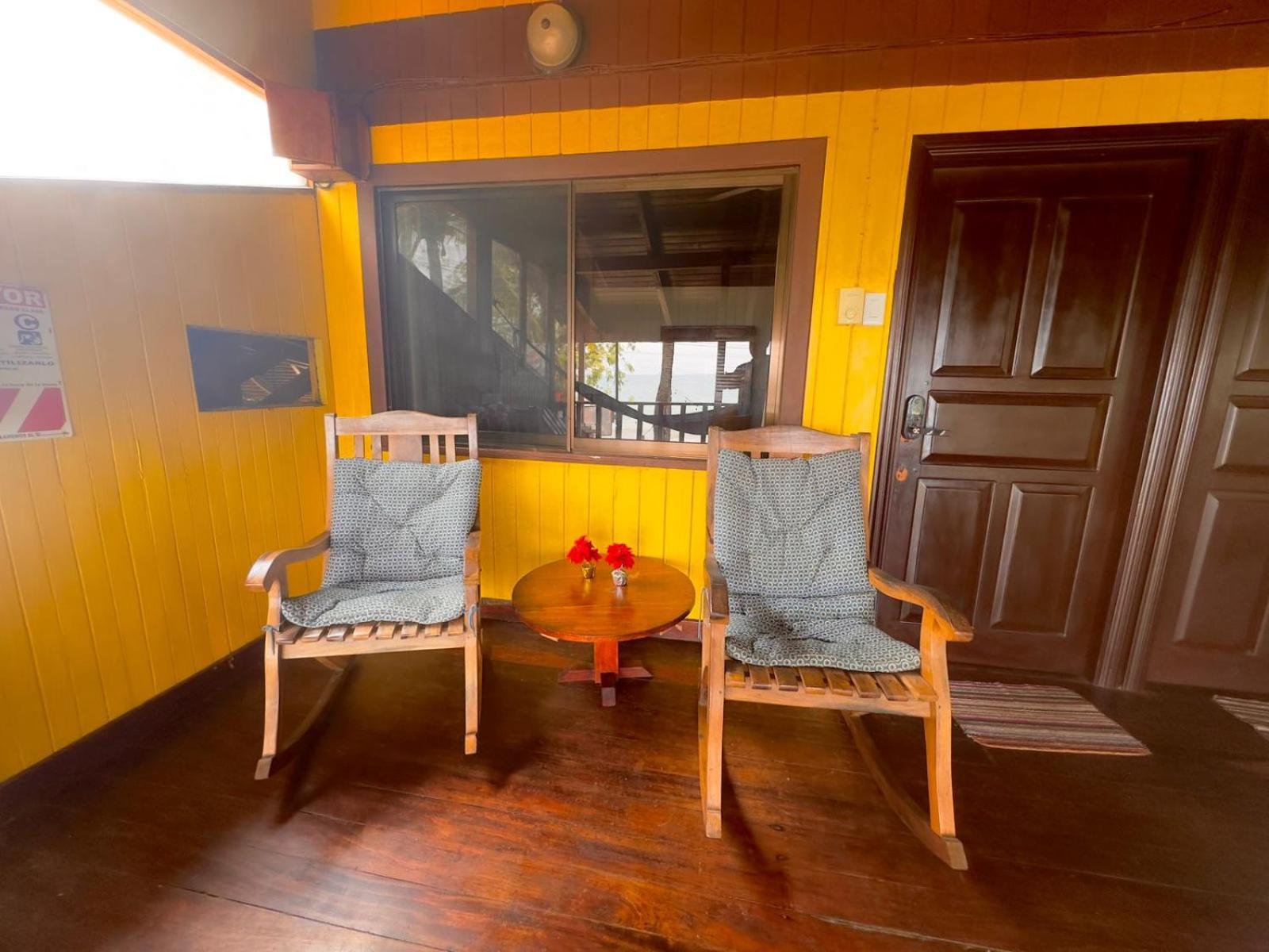 Rustic Beach Front Hotel ブラシリト エクステリア 写真
