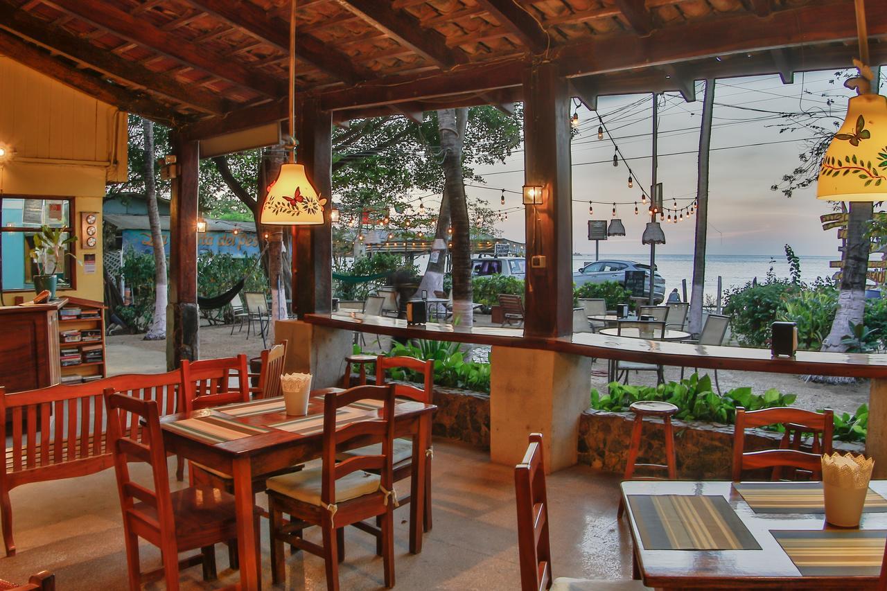 Rustic Beach Front Hotel ブラシリト エクステリア 写真